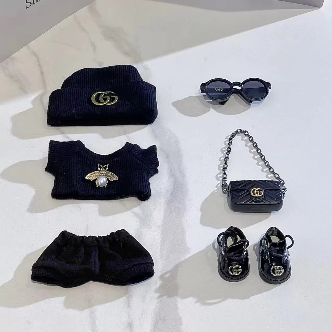 Handmade Luxury-Inspired Bee Pendant Outfit