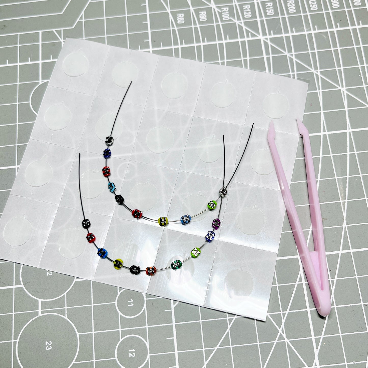 Steel teeth braces