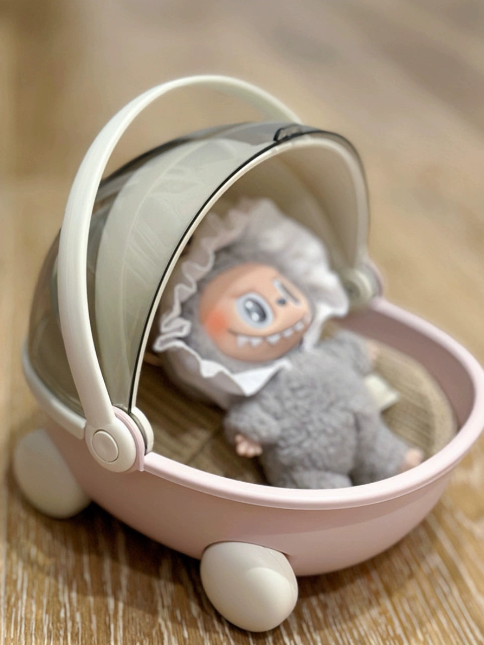 Mini Laminated Cradle Car for Doll