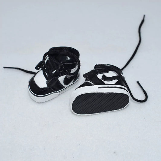 Mini Streetwear Sneakers for Dolls