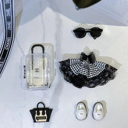 Traje de cuadros Labubu