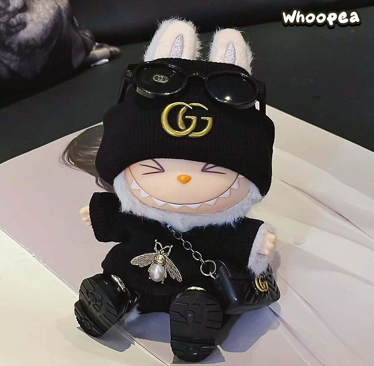 Traje Labubu Gucci