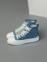 DENIM BLUE